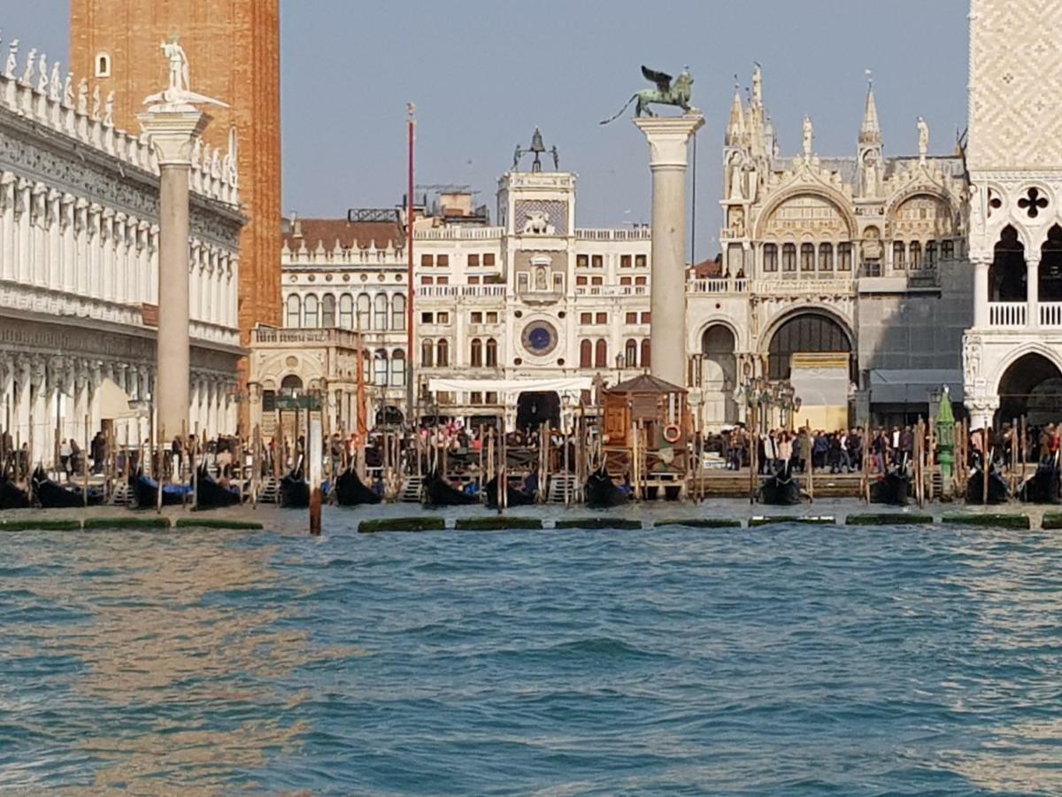 Venice Bnb Ξενοδοχείο Μέστρε Εξωτερικό φωτογραφία